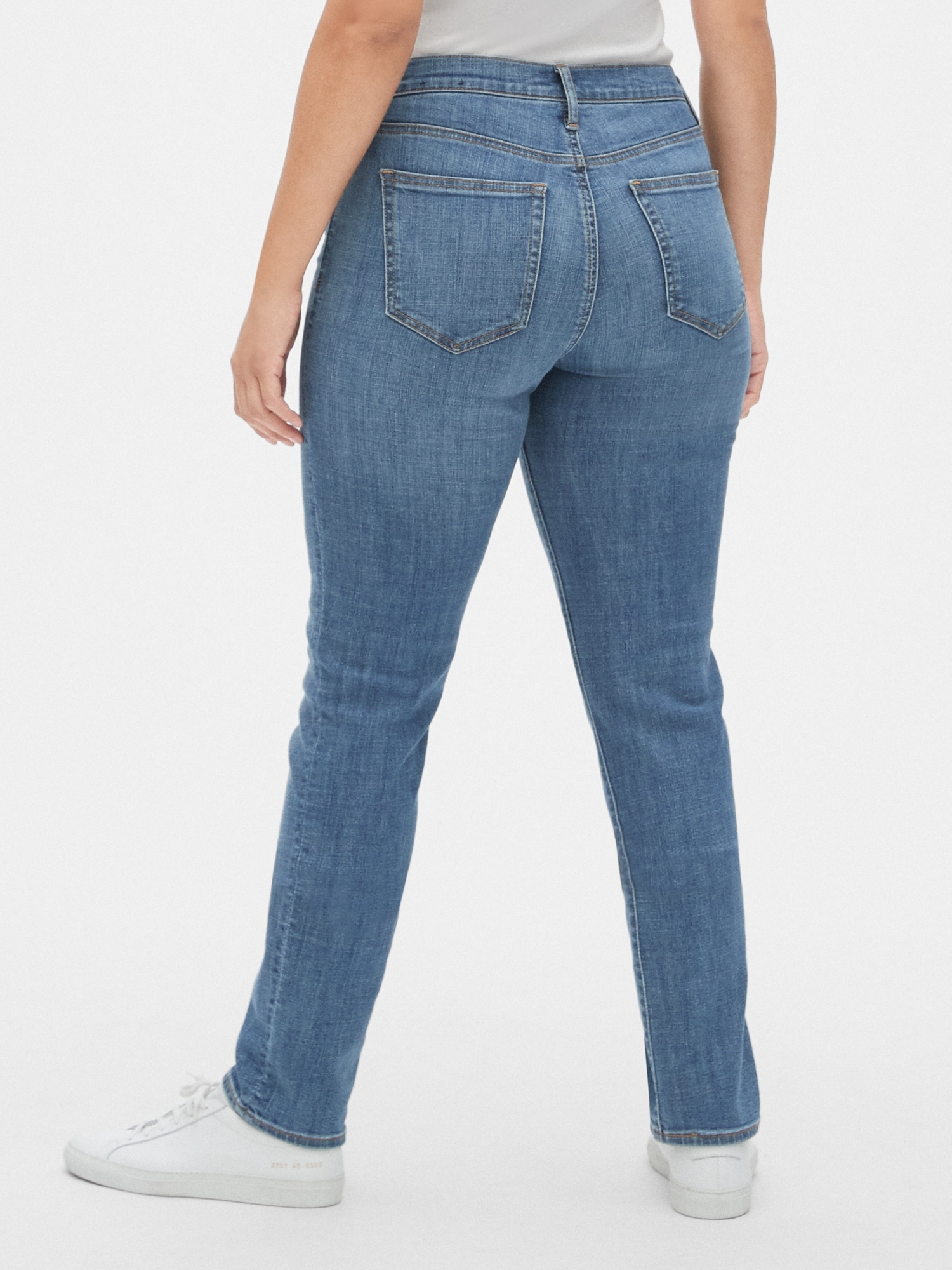 gap mid rise classic straight jeans