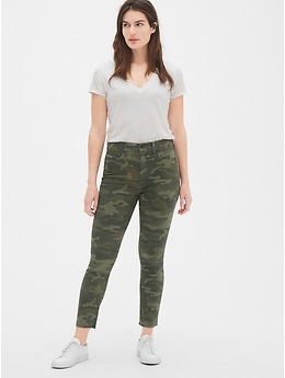 Camo skinny jeans hot sale with ankle zipper