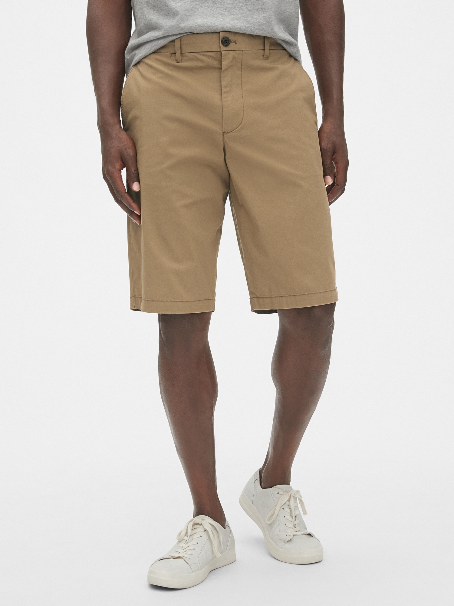 gap wearlight khakis