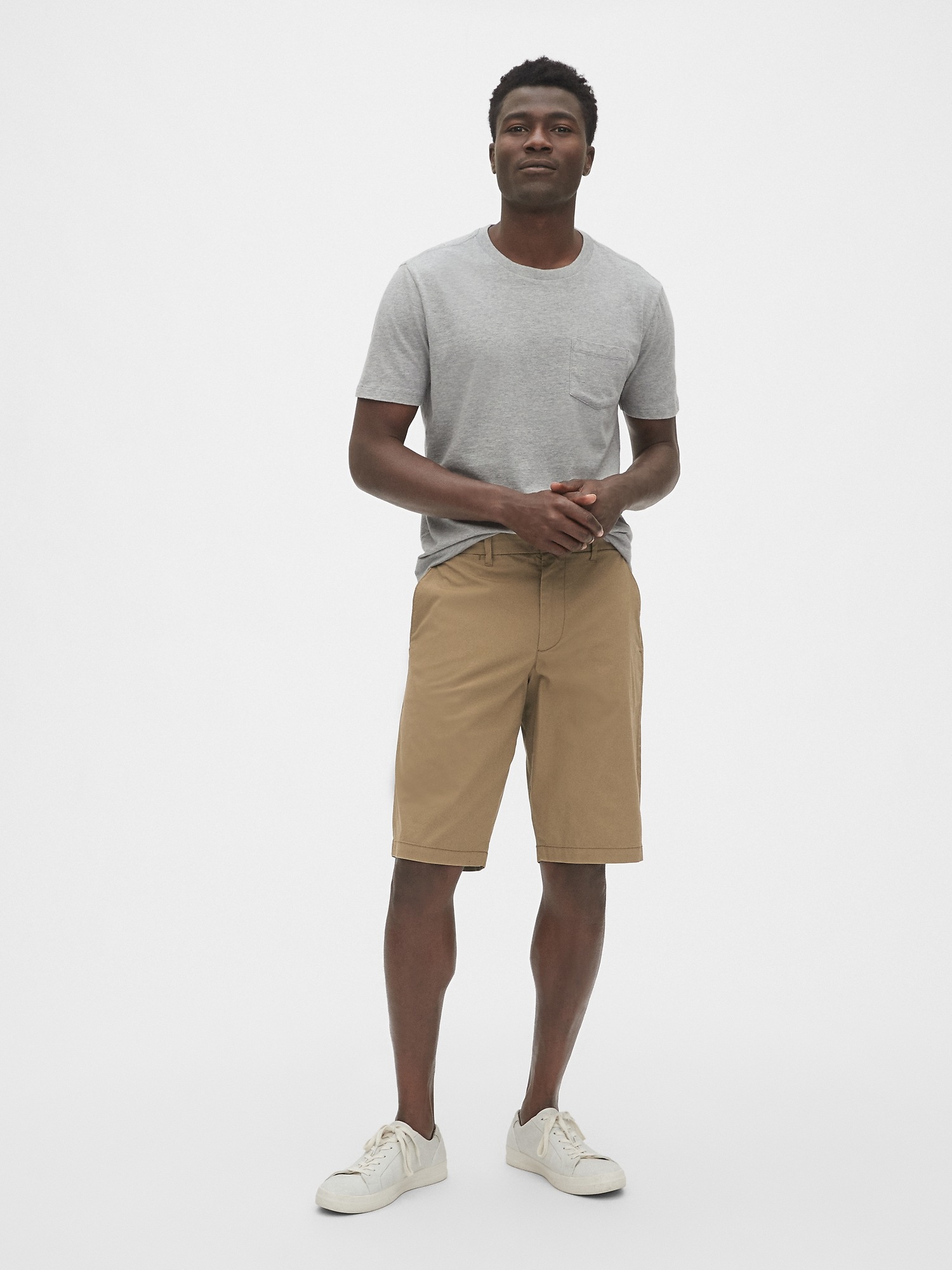 gap wearlight khakis