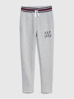 gap black sweatpants