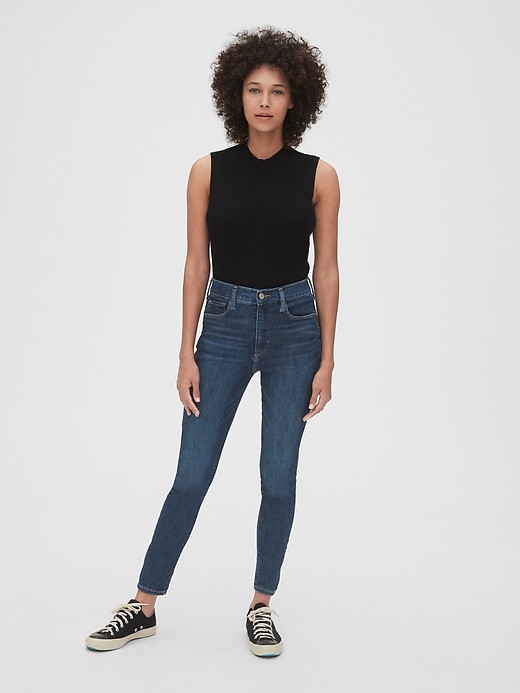 High Rise Favorite Jeggings with Secret Smoothing Pockets | Gap