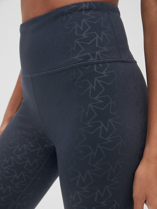 GapFit High Rise 7/8 Leggings in Eclipse