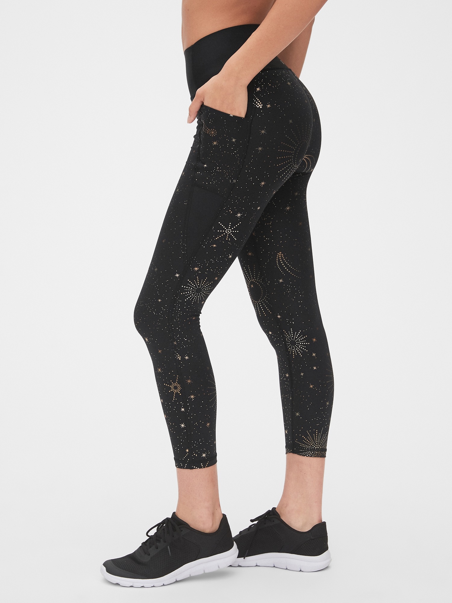 GapFit High Rise Print Pocket 7/8 Leggings in Sculpt Revolution