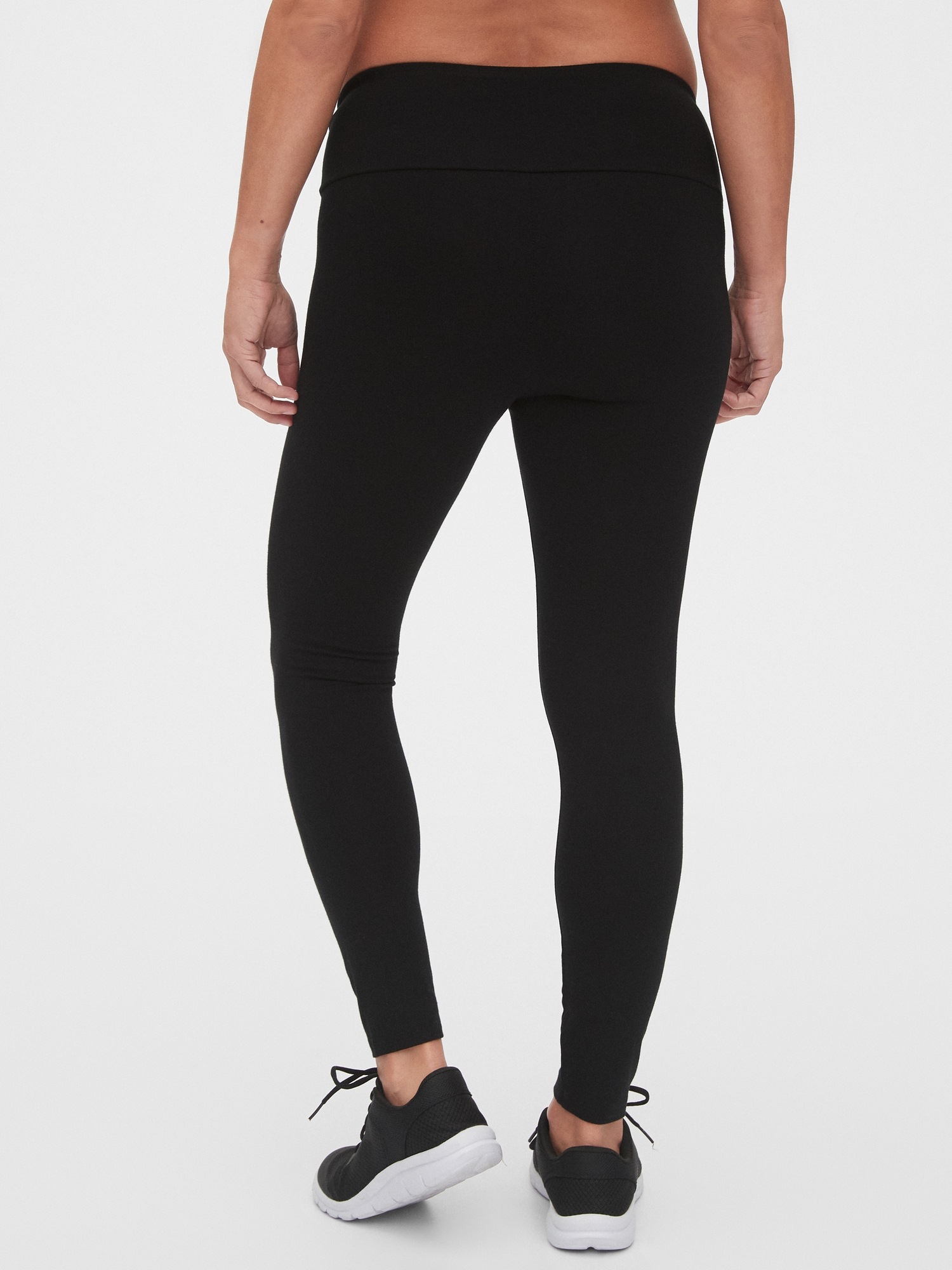 gap maternity blackout leggings