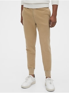 gap travel pants