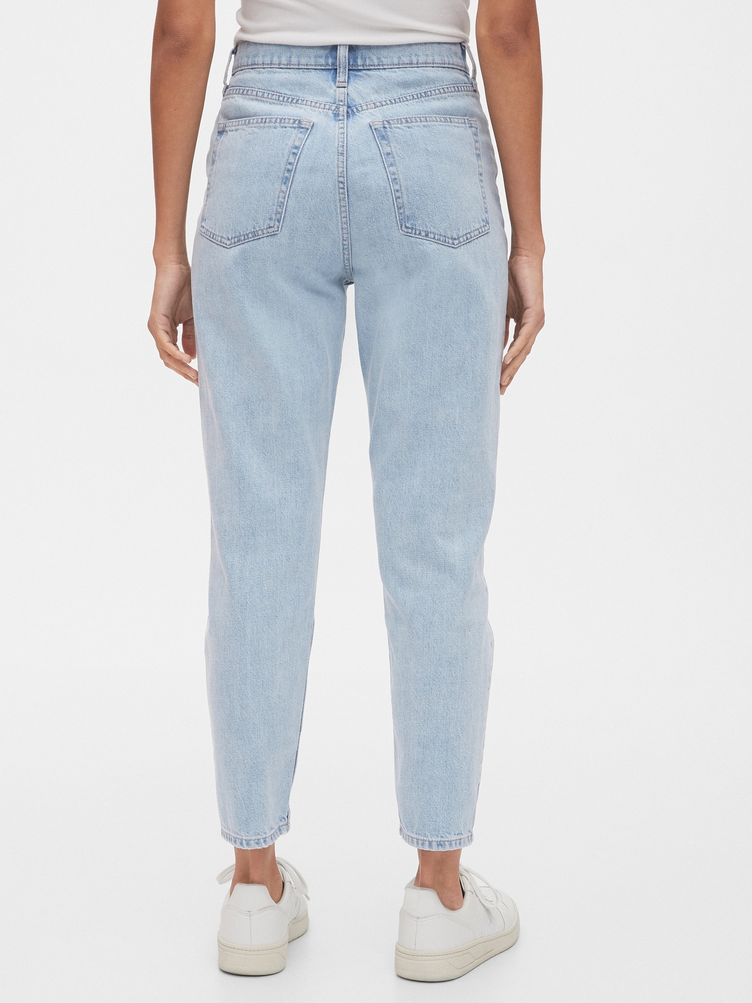 best high rise mom jeans