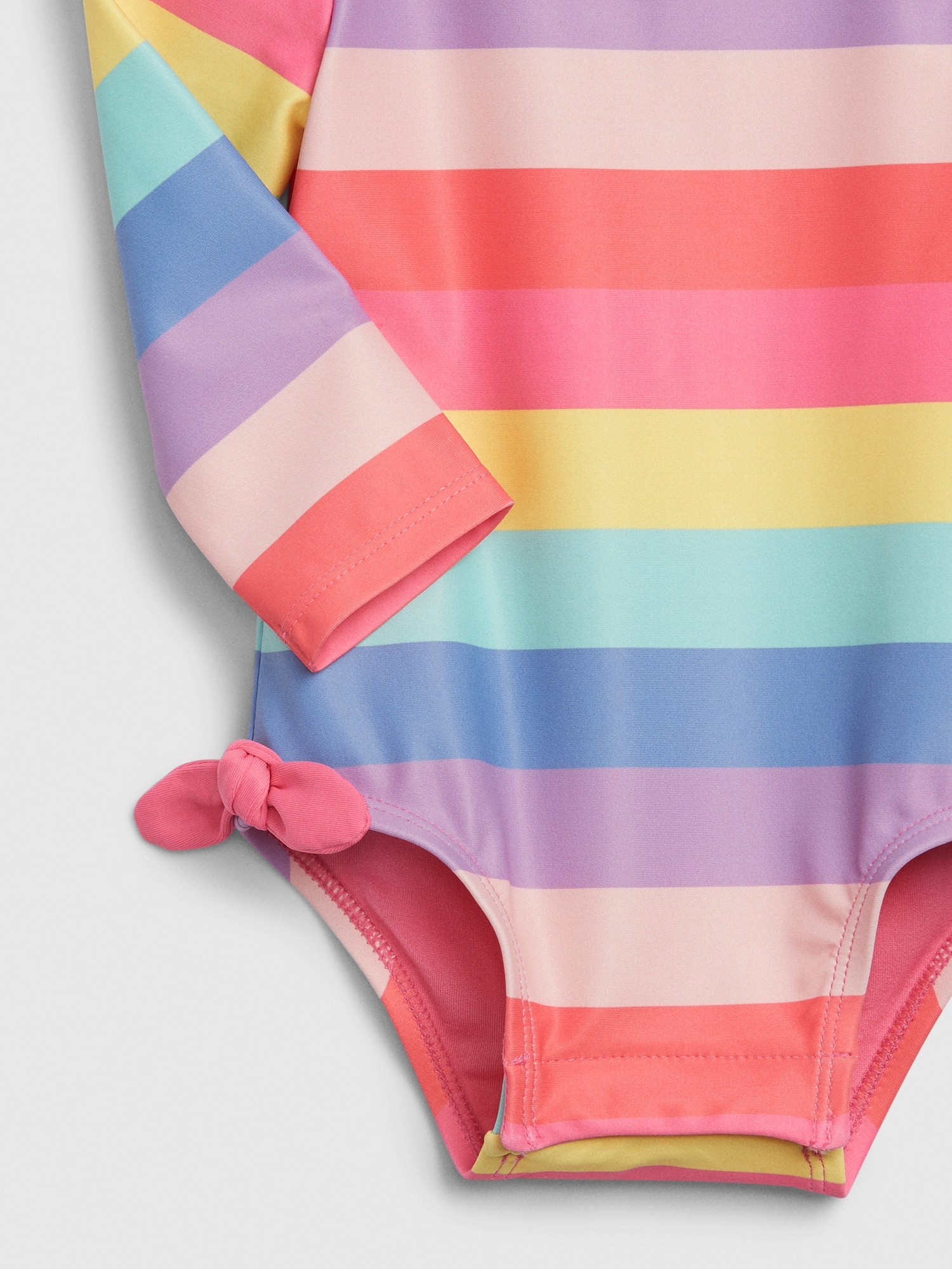 Baby gap hot sale swimsuit