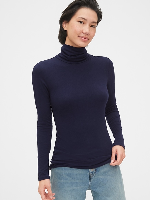 Featherweight Turtleneck T-Shirt | Gap