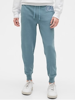 gap hiking pants