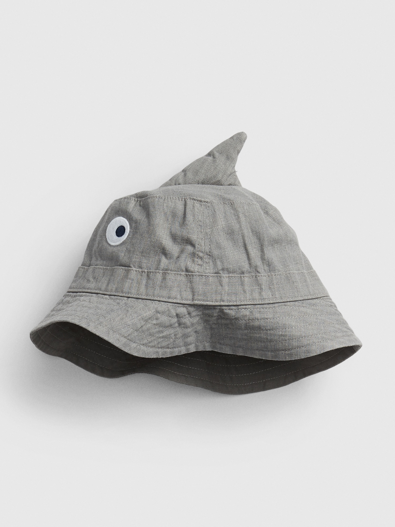 Gap on sale shark hat