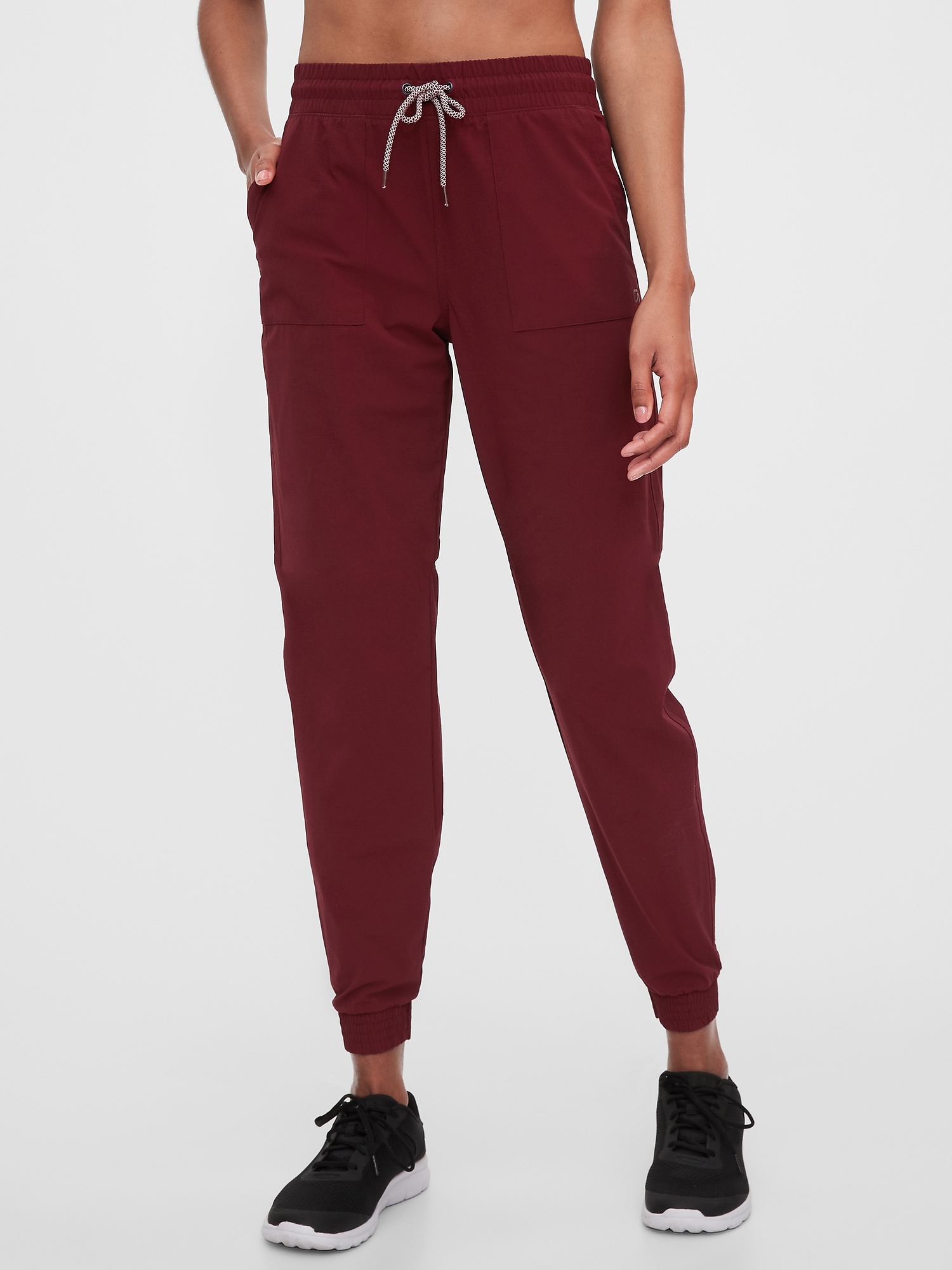 gapfit hiking joggers