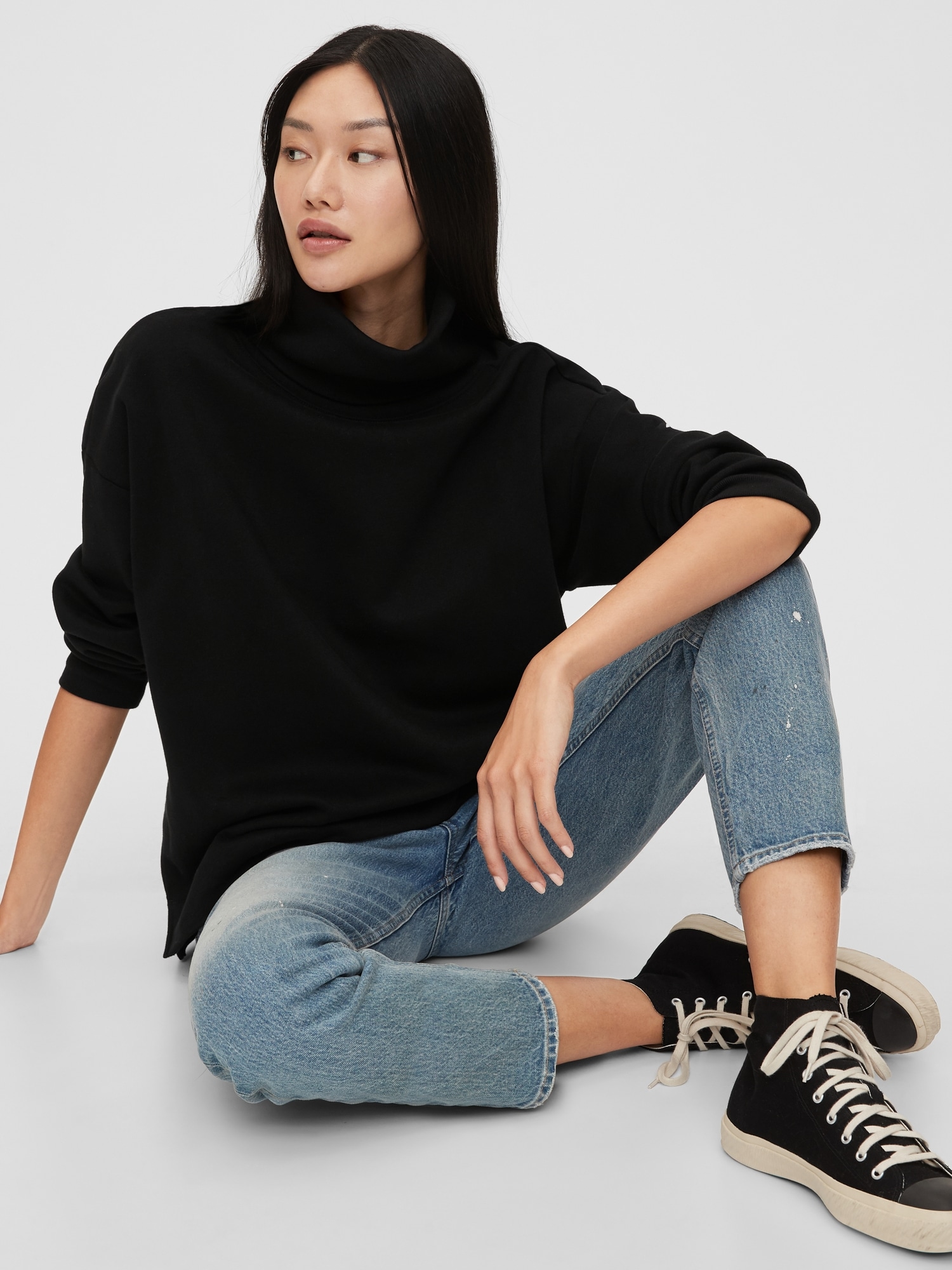 Gap oversized turtleneck discount sweatshirt