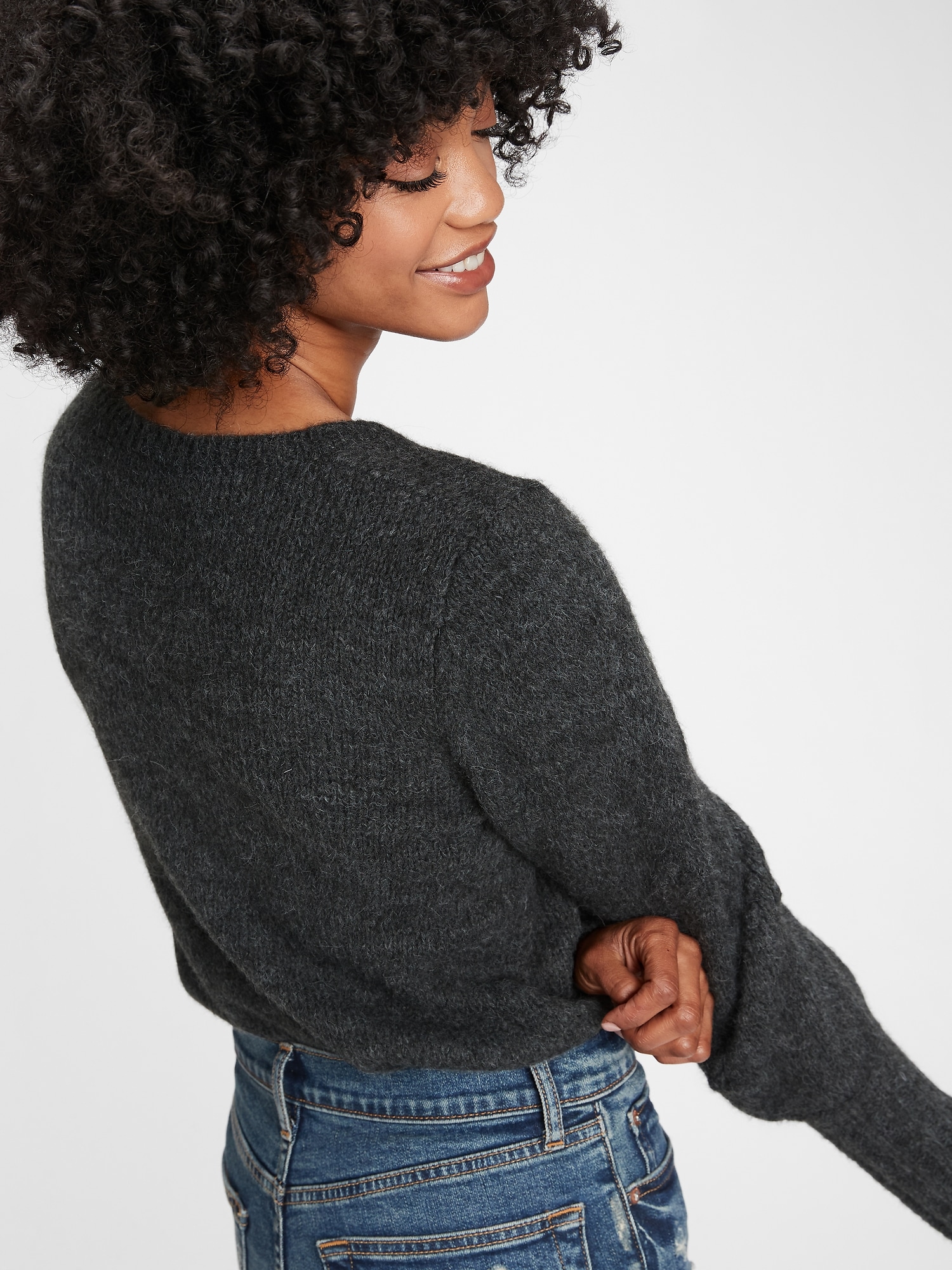 gray puff sleeve sweater