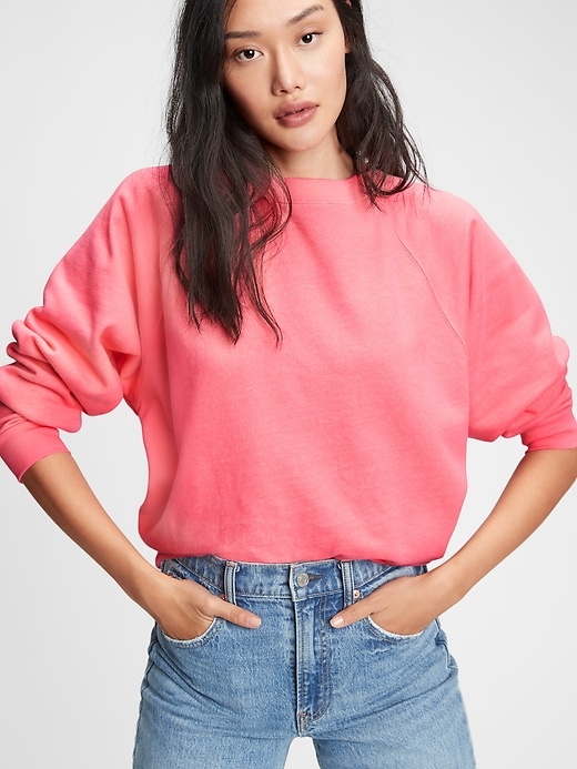 gap raglan sweatshirt