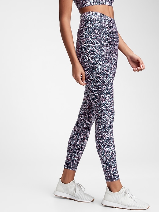 GapFit High Rise Blackout Full Length Leggings