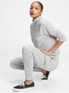 gap cloud light easy joggers