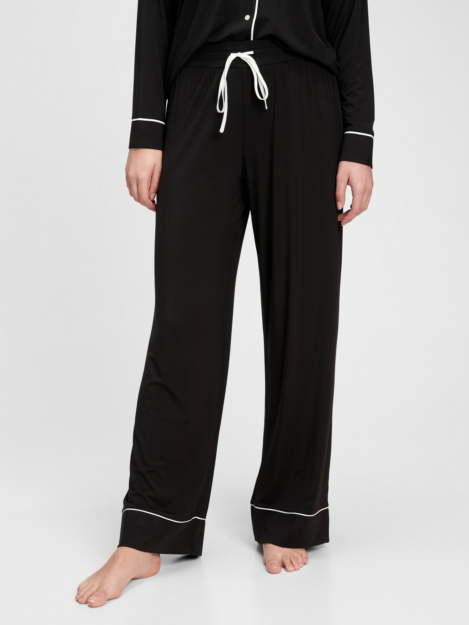 Mon Loungewear Classic Basic Style Black Modal Pajamas Set