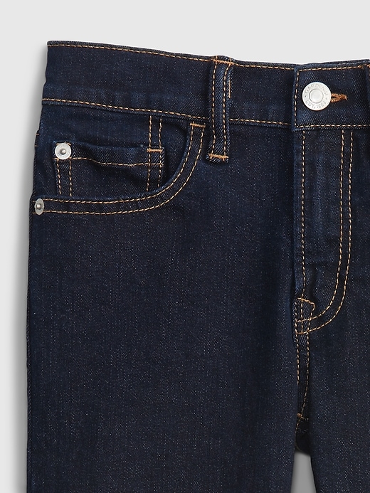 Image number 4 showing, Kids Straight Jeans with Washwell&#153