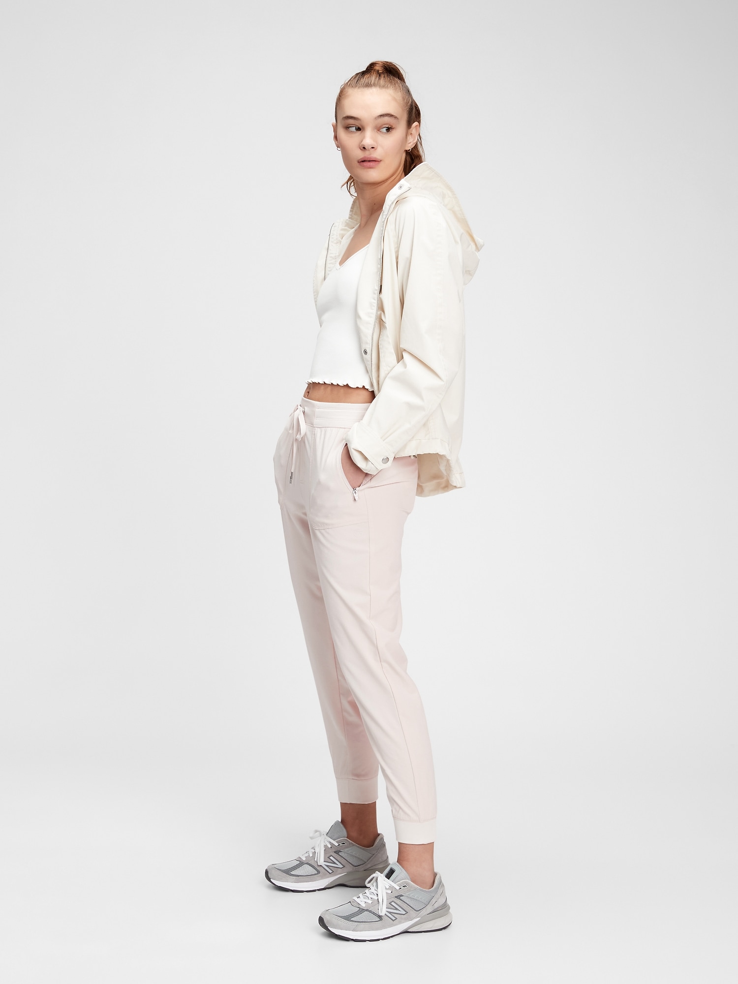 gap hiking joggers