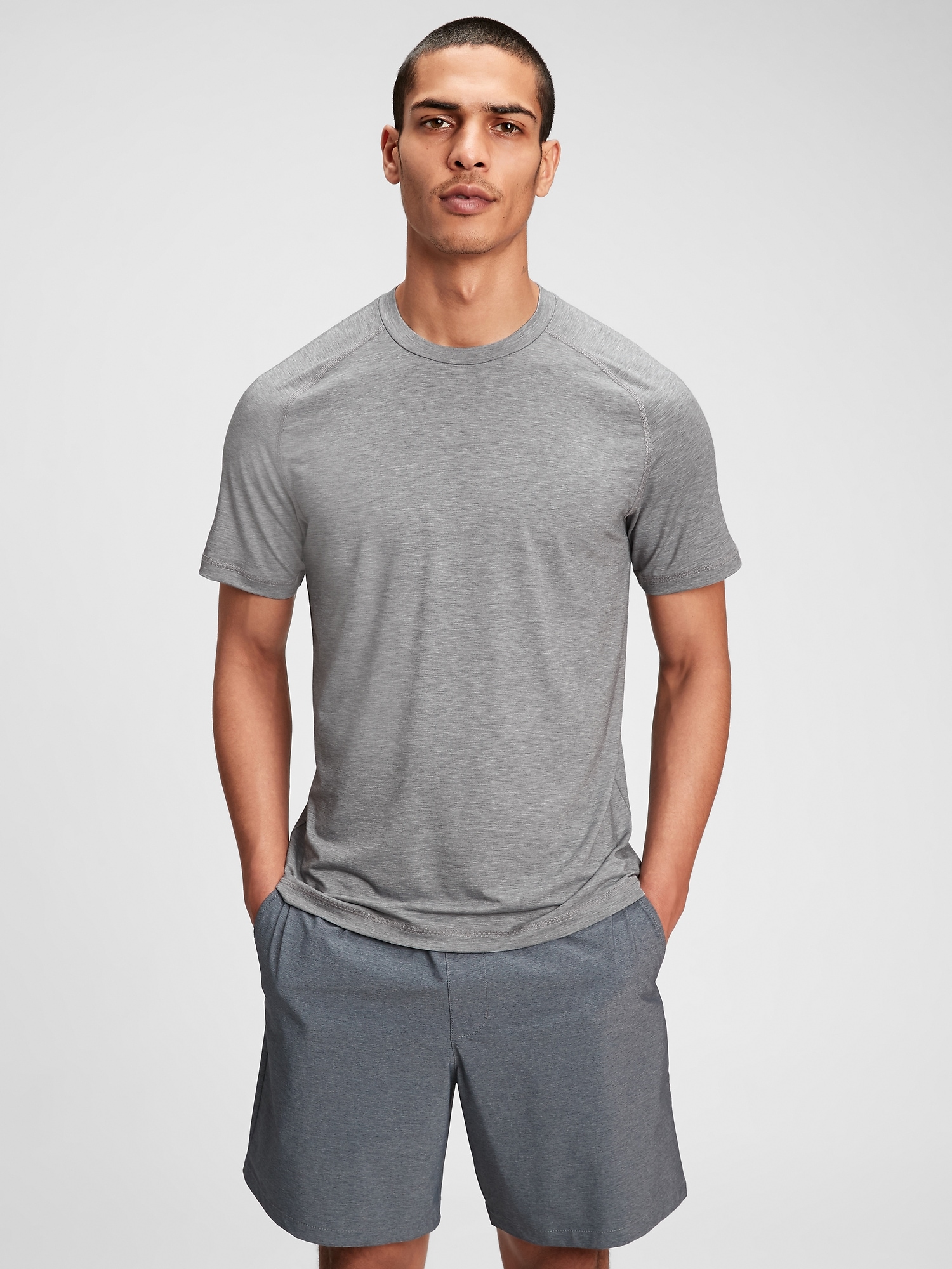 Gap Fit Recycled Active T-shirt In Medium Heather Gray