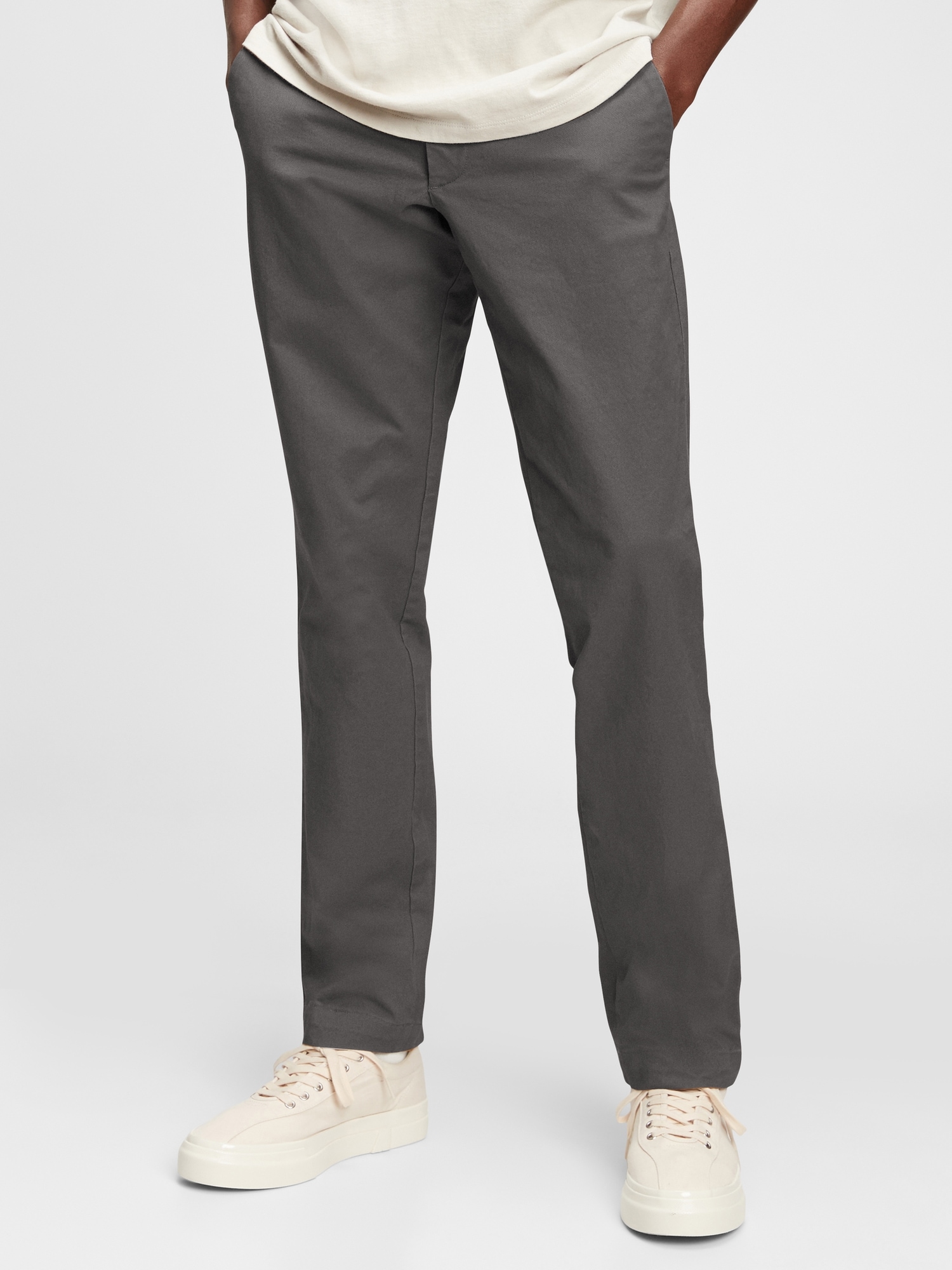 Gap Modern Khakis In Slim Fit With Flex In Soft Black