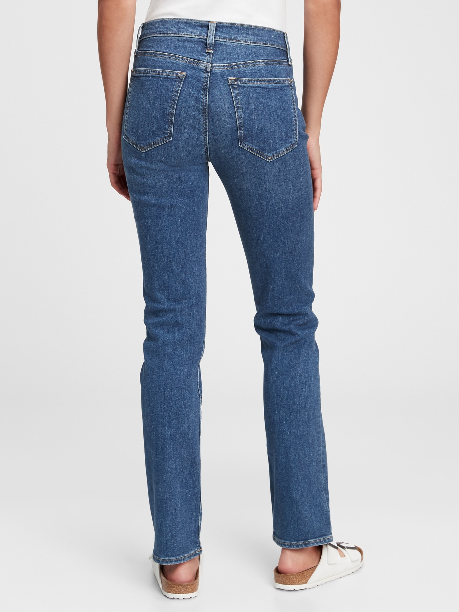 Mid Rise Classic Straight Jeans With Washwell™ | Gap