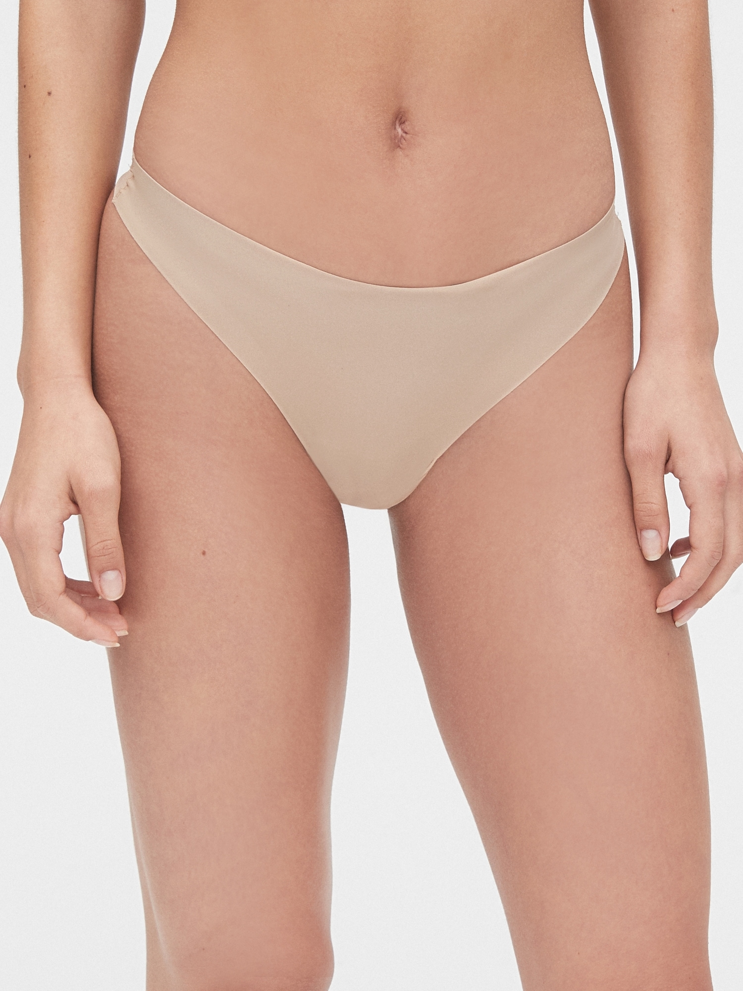 These no lace, no label seamless cotton knickers are a  must