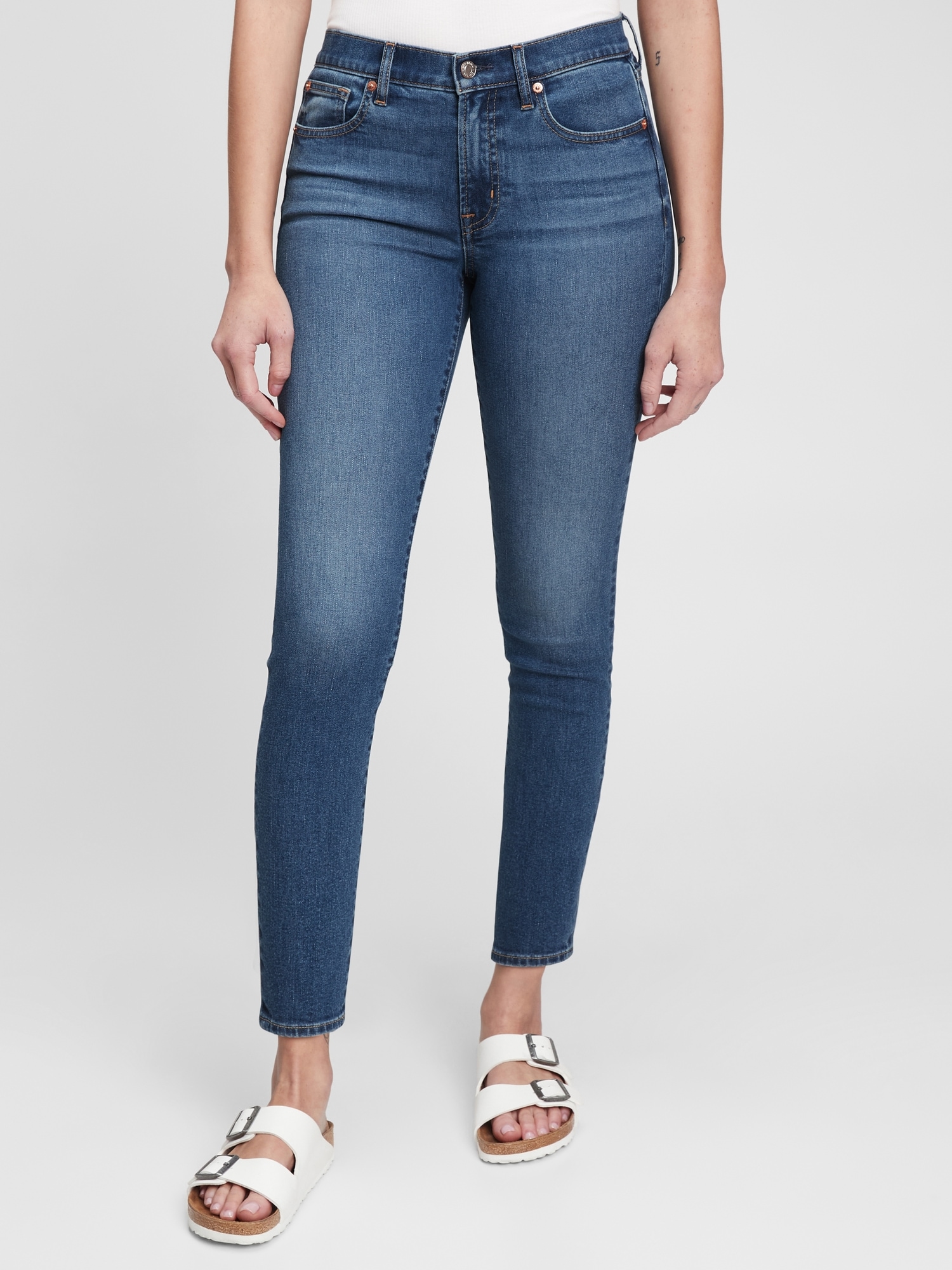 Mid Rise True Skinny Jeans with Washwell | Gap