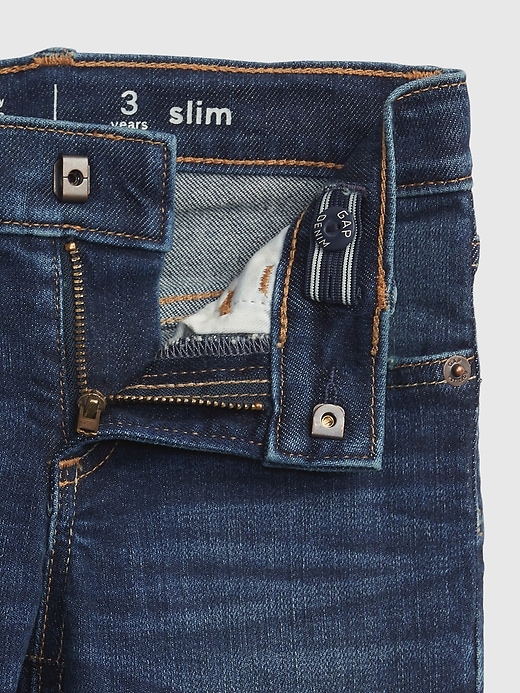 Image number 3 showing, Toddler Slim Jeans with Washwell&#153