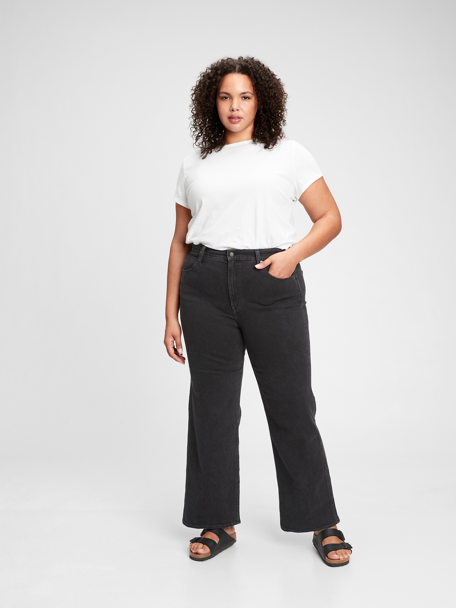 A Light-Wash Jean: Gap High Rise Vintage Flare Jeans, Yes, Flare Jeans Are  Back, but This Time, They've Got an Edge