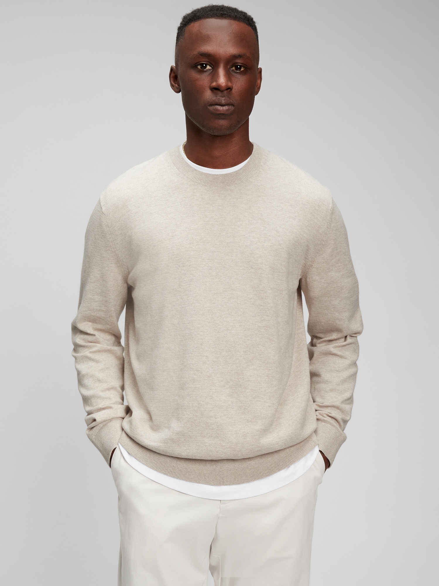 gap round neck sweaters