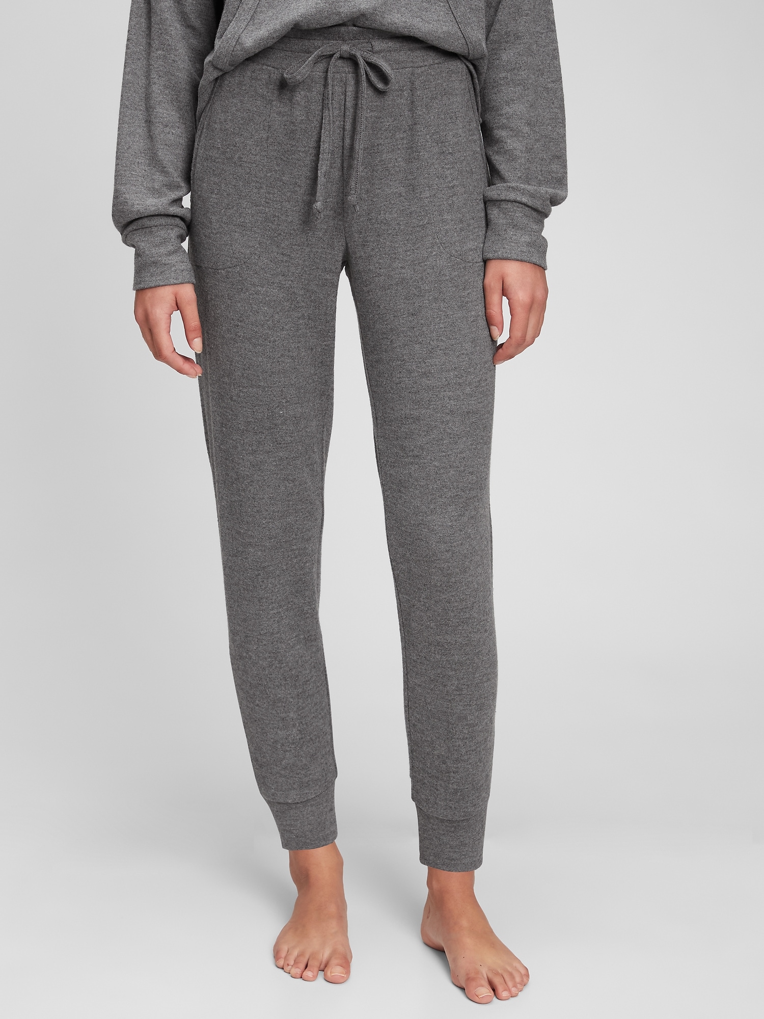 womens jogger sweats