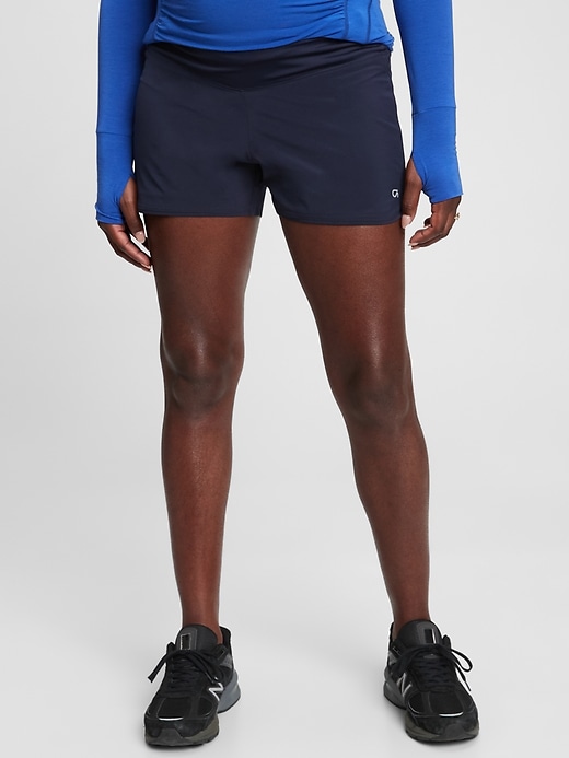 Image number 4 showing, Maternity GapFit Wide Waistband 3.5" Running Shorts