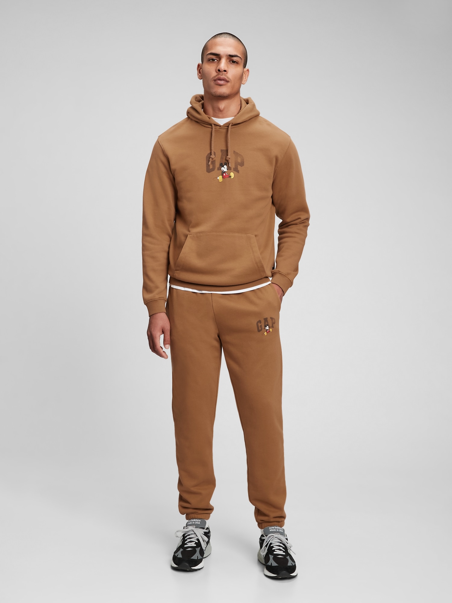 gap brown sweatpants