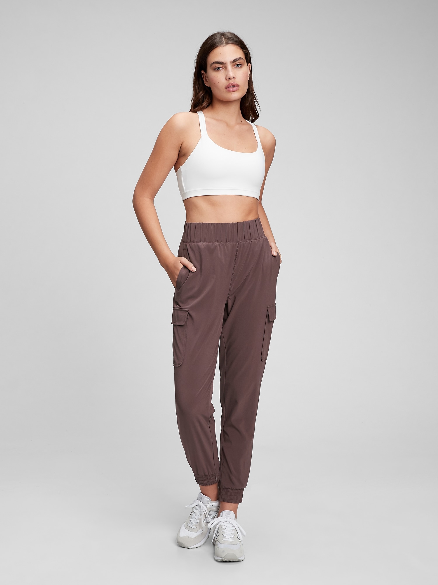 gapfit recycled runaround joggers