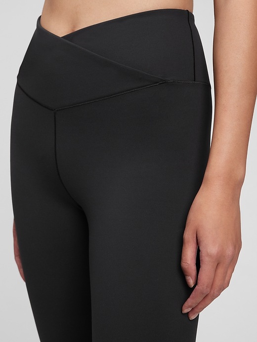 Image number 3 showing, GapFit Eclipse High Rise Crossover Full Length Leggings