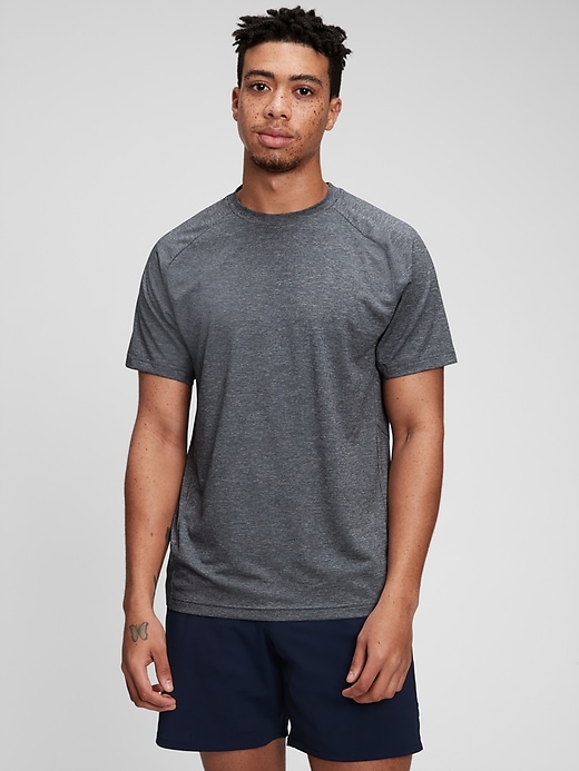 GapFit: Activewear Core Collection – The Fashionisto