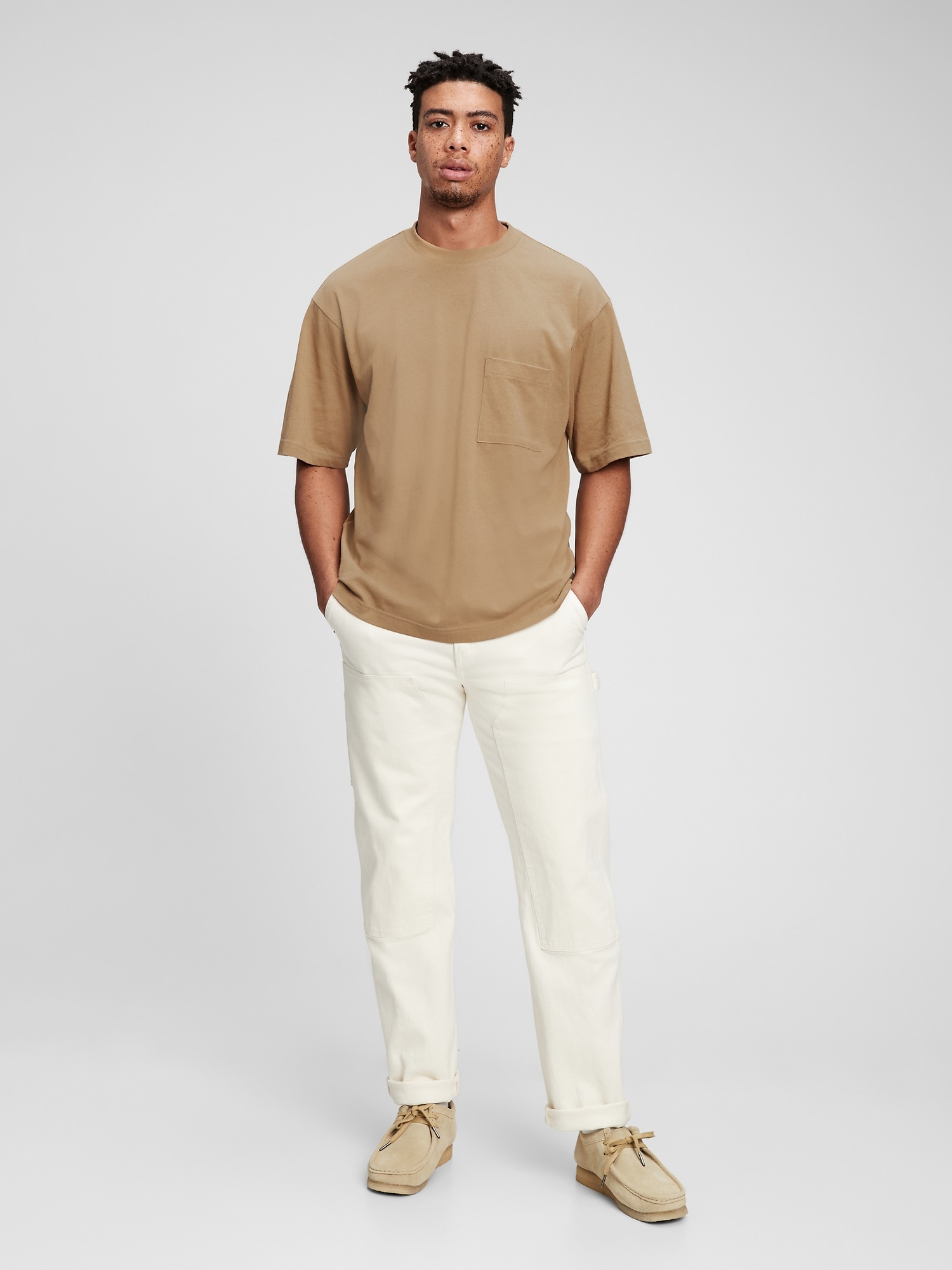 relaxed-fit-pocket-t-shirt-gap