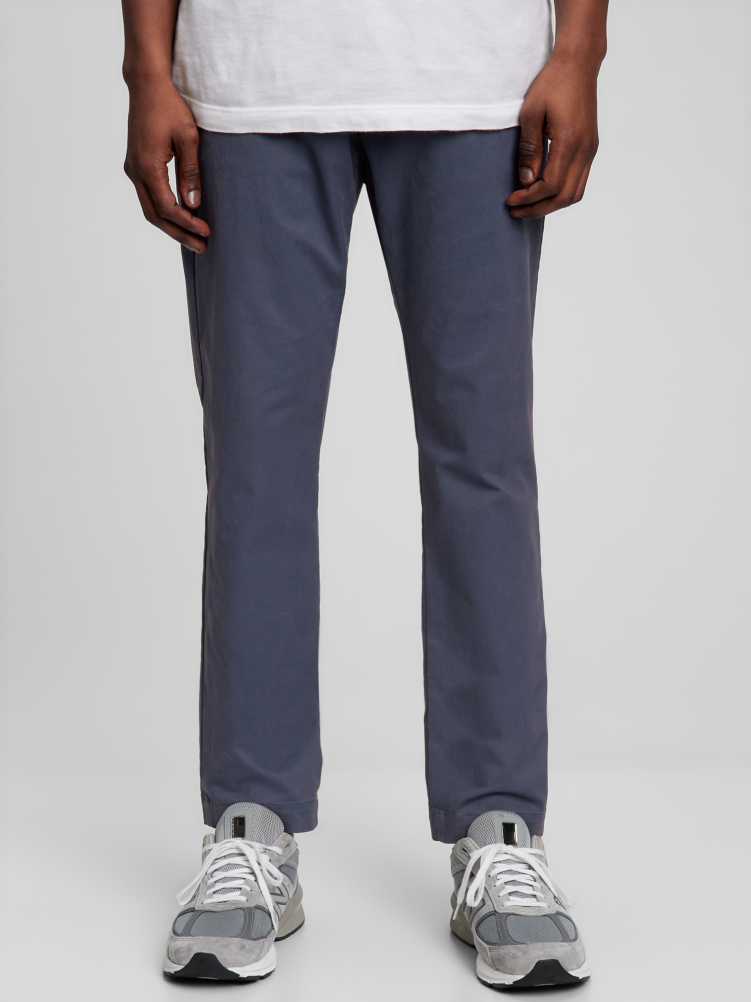 gap athletic khakis