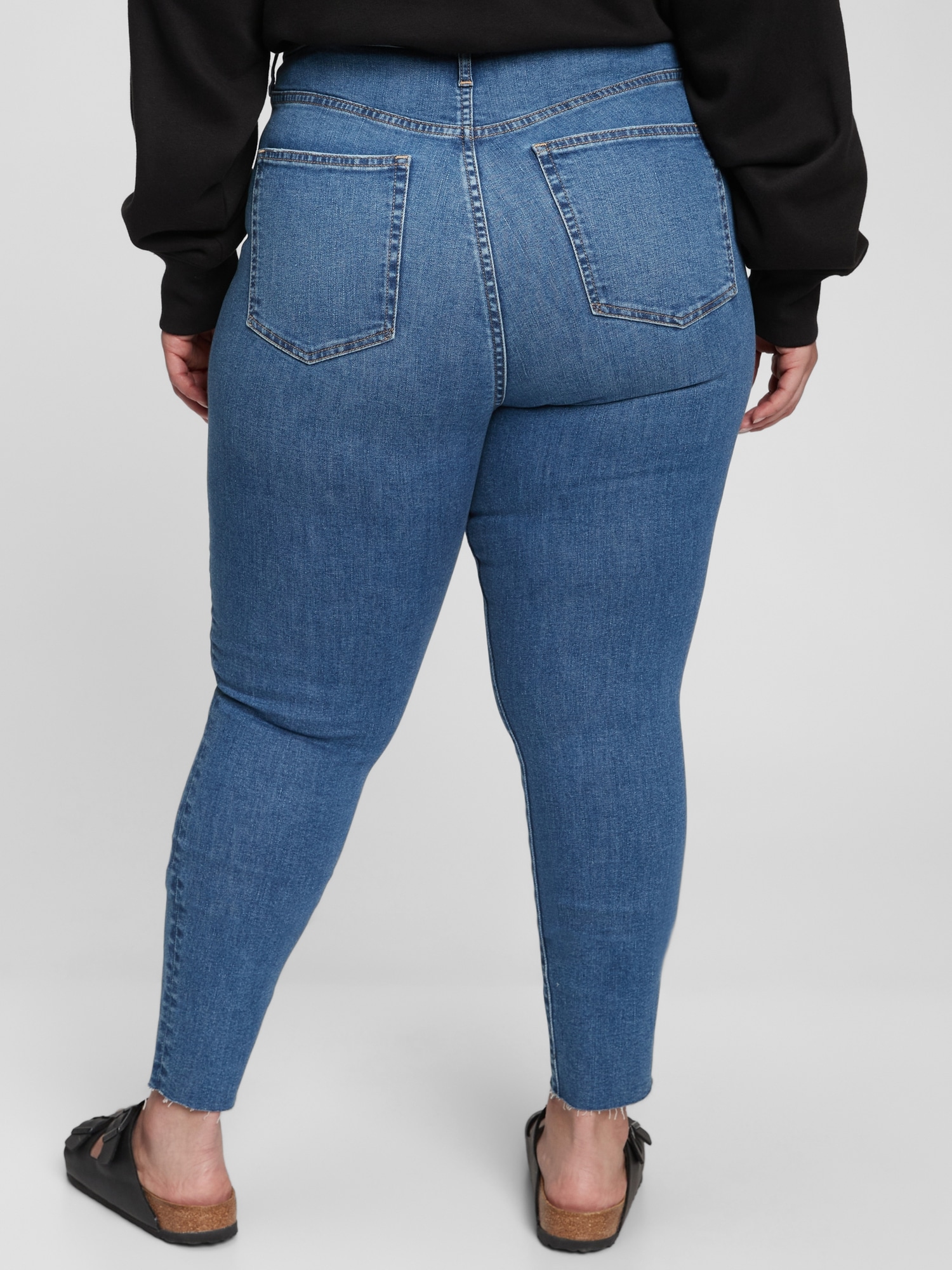 Real Denim High-Waisted Slim & Thick Curvy Jegging