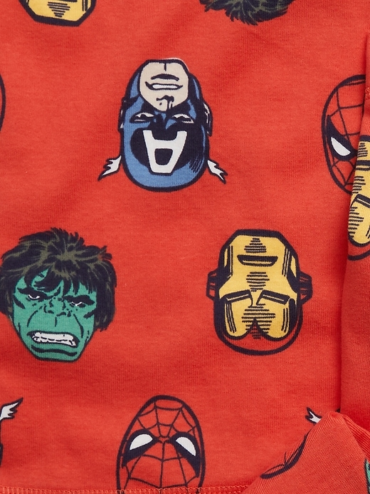 Image number 2 showing, GapKids &#124 Marvel 100% Organic Cotton Print PJ Set