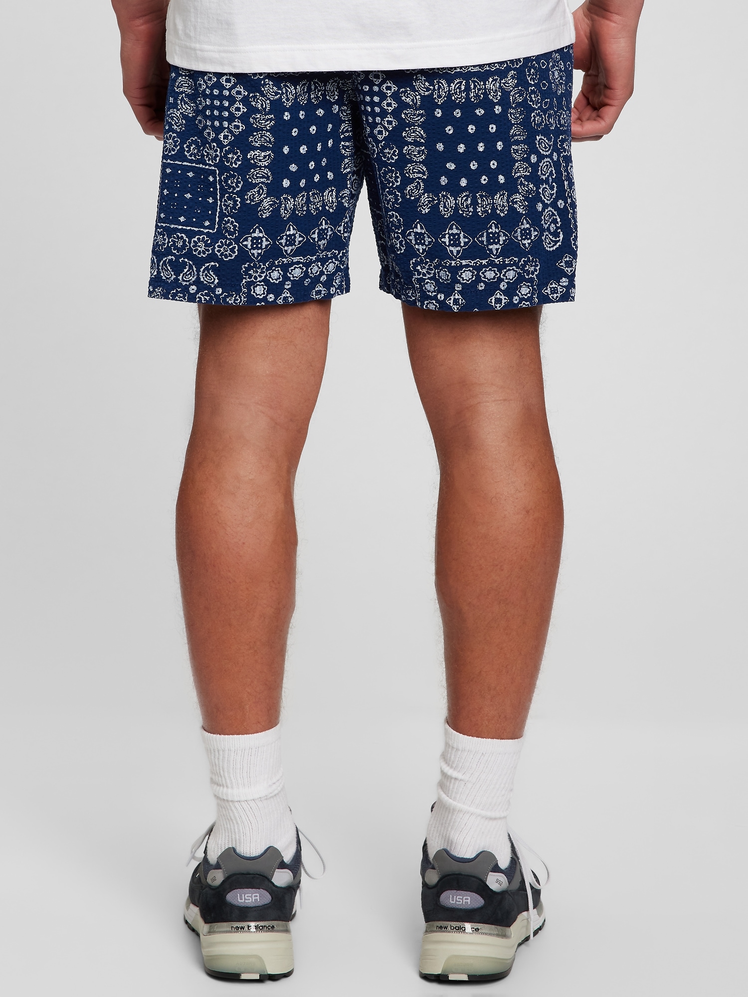 Bandana Stride Short - White