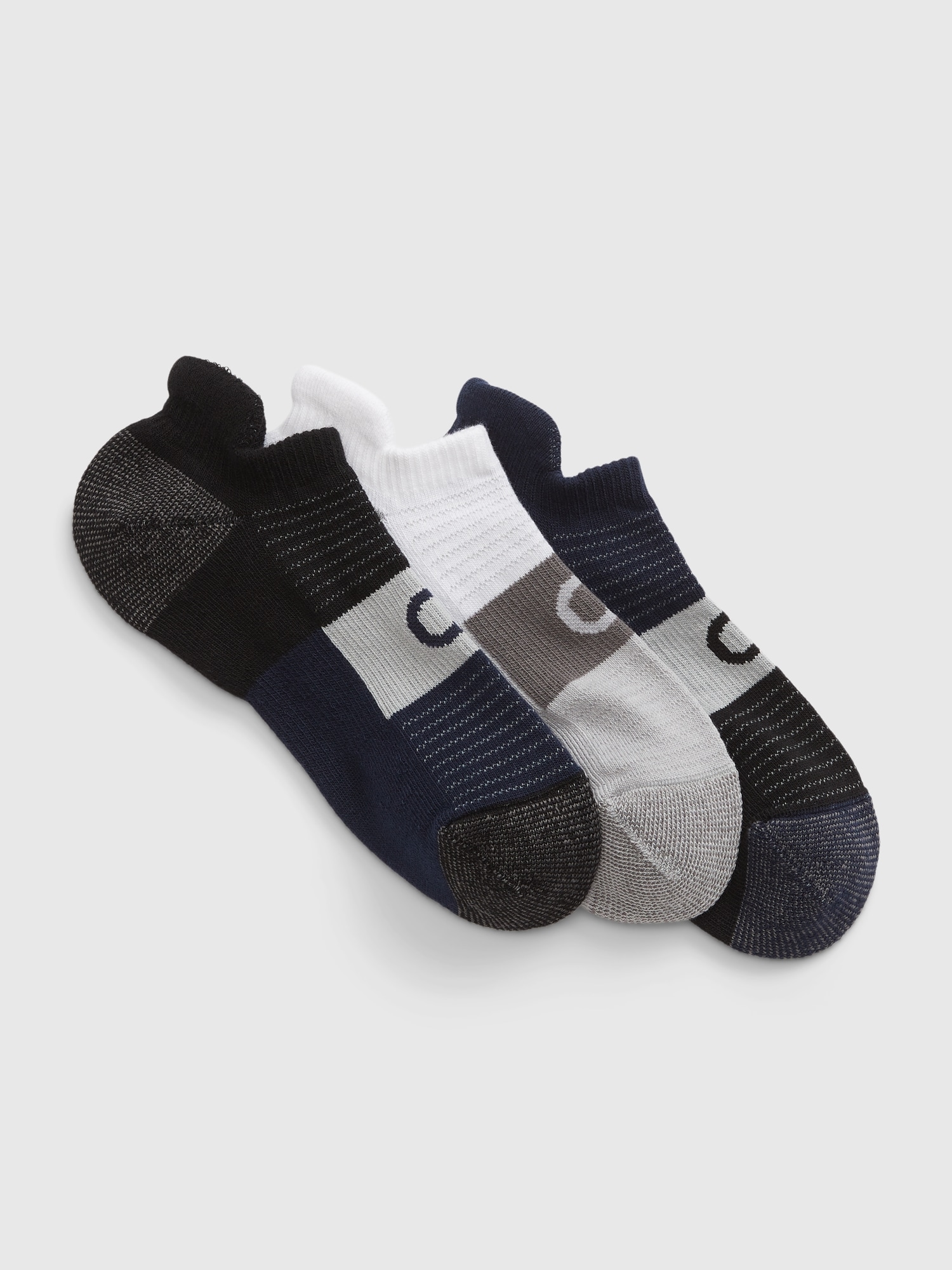 GapFit Golf Ankle Socks | Gap