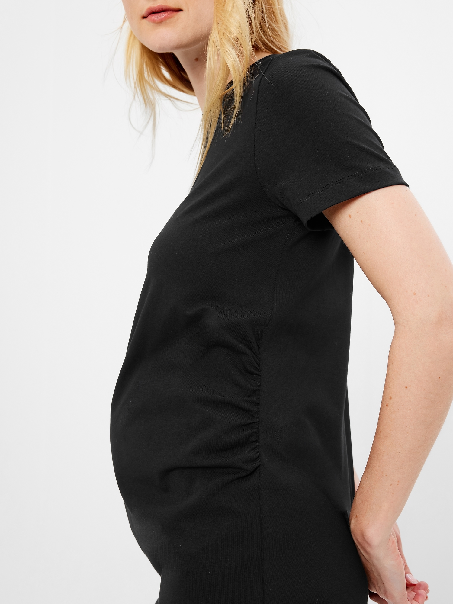 ASOS DESIGN Maternity knit v neck tank top in black