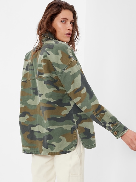 Oversized Khaki Shirt Jacket with Washwell