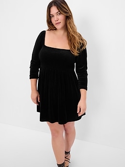 Gap black 2024 velvet dress