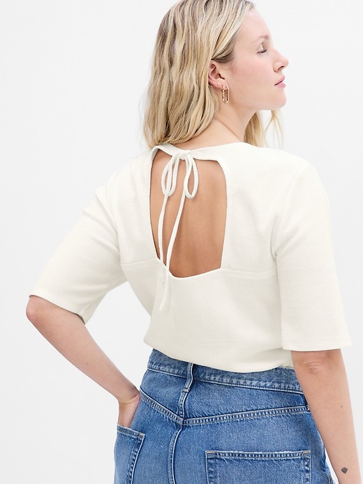 Image number 5 showing, Tie-Back Cutout Rib T-Shirt