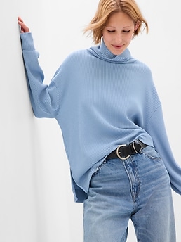 gap mock turtleneck