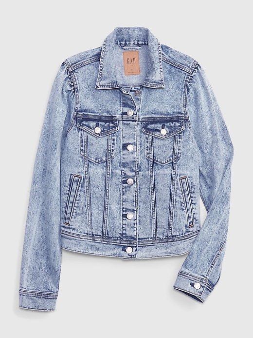 How to Make a Denim Jacket Your Year-Round Uniform | Denim jacket, Denim,  Jackets